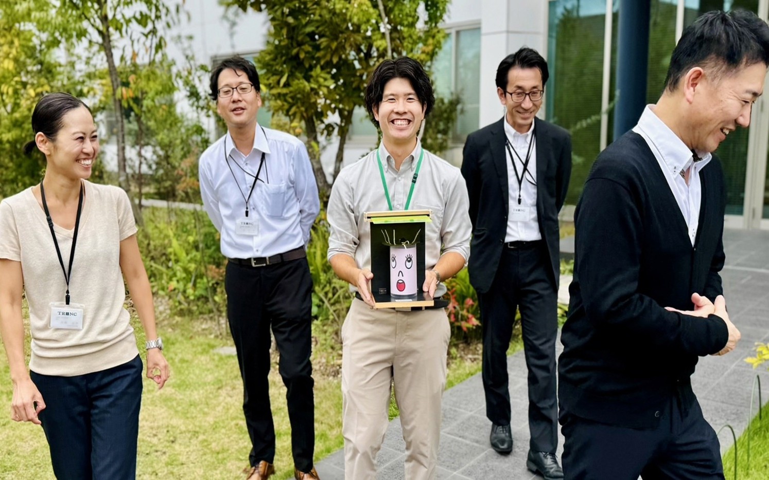 相手は全世界のモノづくり現場、世界中のお客様が私を待っている